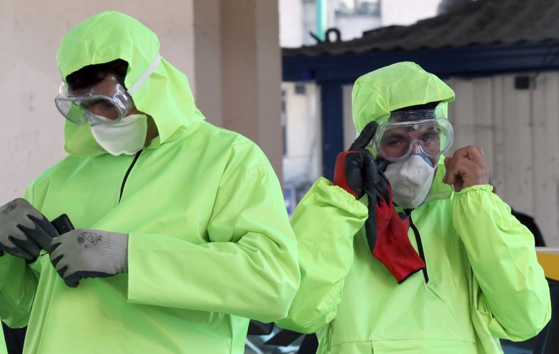 Iranul limitează circulația între orașe într-un moment critic al epidemiei care a ucis 107 oameni
