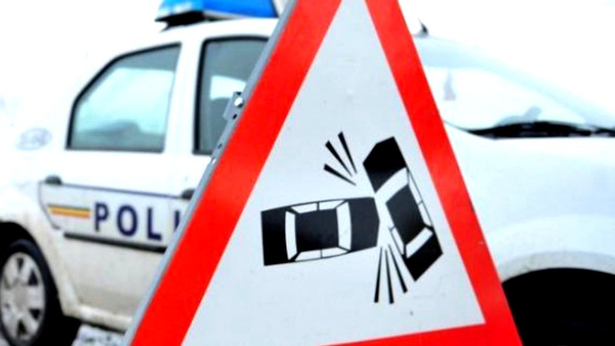 O femeie a fost lovită de camion în zona Doamna Ghica din București. Victima a fost transportată la spital