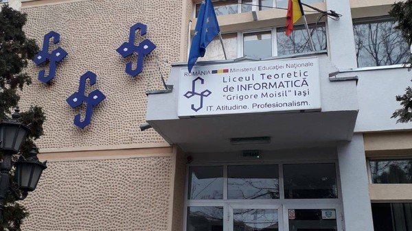 Intrare în Liceul Teoretic de Informatică „Grigore Moisil” din Iași