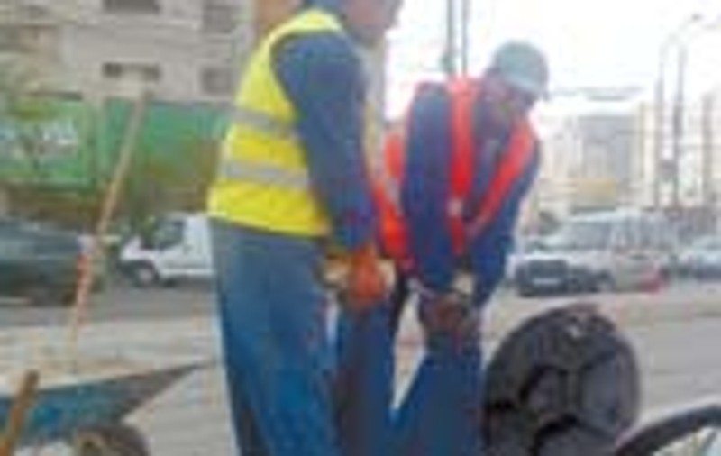 Asa se munceste in Capitala!