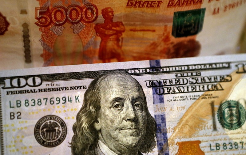 Rusia îşi va plăti datoriile externe în ruble, după ce SUA au eliminat o scutire prin care Moscova putea achita în dolari