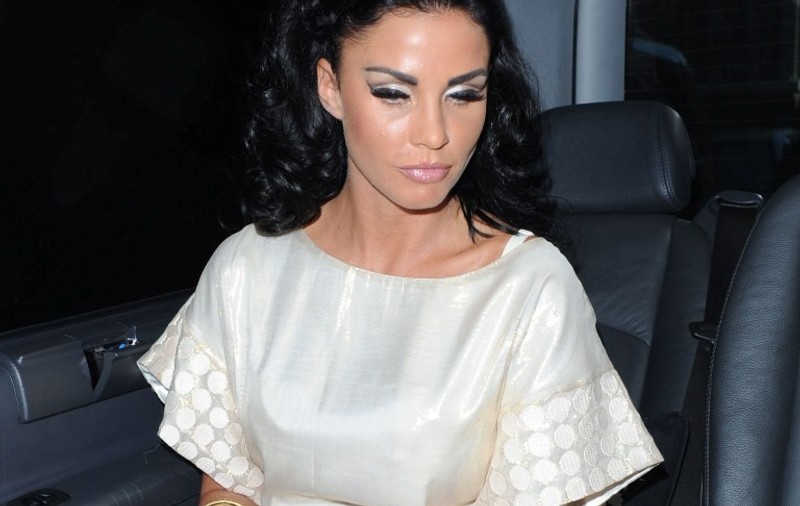 Katie Price: "O să fac cancer din cauza stresului"