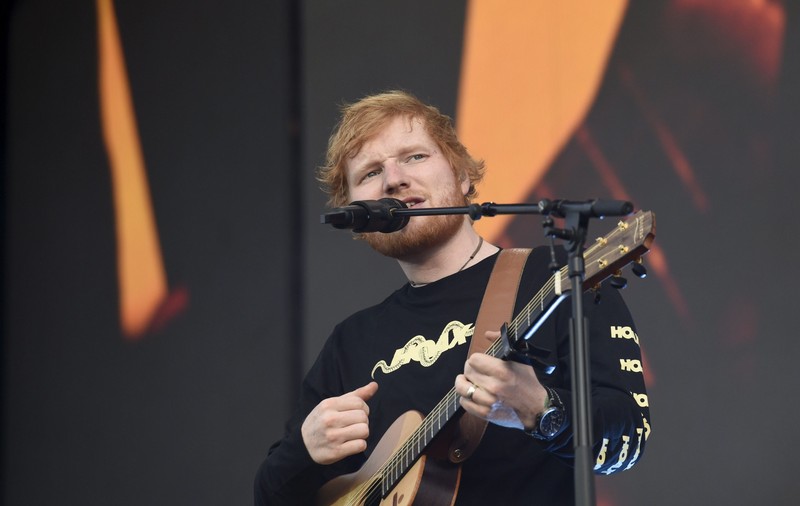 Ed Sheeran a cântat gratis la ziua de naștere a fiicei lui Gordon Ramsay. Pentru un show privat, tariful artistului pleacă de la 58.000 de euro