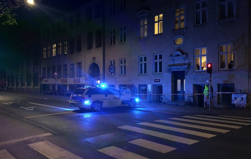 Doi poliţişti şi un civil au fost răniţi de focuri de armă, într-un cartier din Copenhaga