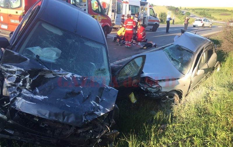 Doi frați au murit într-un accident rutier pe DN 65, între Pielești și Robănești