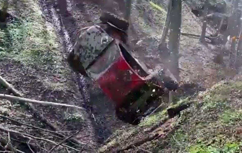 Doi dintre voluntarii care au ajutat la găsirea avionului prăbușit în Apuseni, accident la un concurs de off-road: „Echipajul e bine”