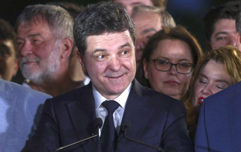 Prima reacție a lui Nicușor Dan după rezultatele exit poll la alegerile prezidențiale 2025, primul tur: „Uită-te la fețele lor”