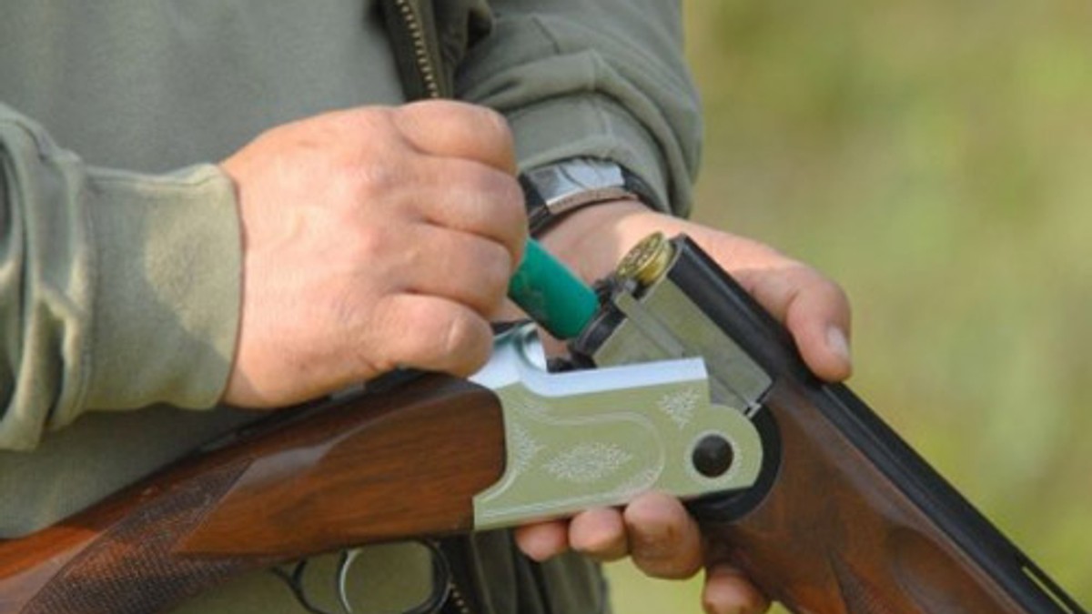 Un adolescent din Caraș a fost împușcat mortal de fratele lui în timp ce se aflau la vânătoare