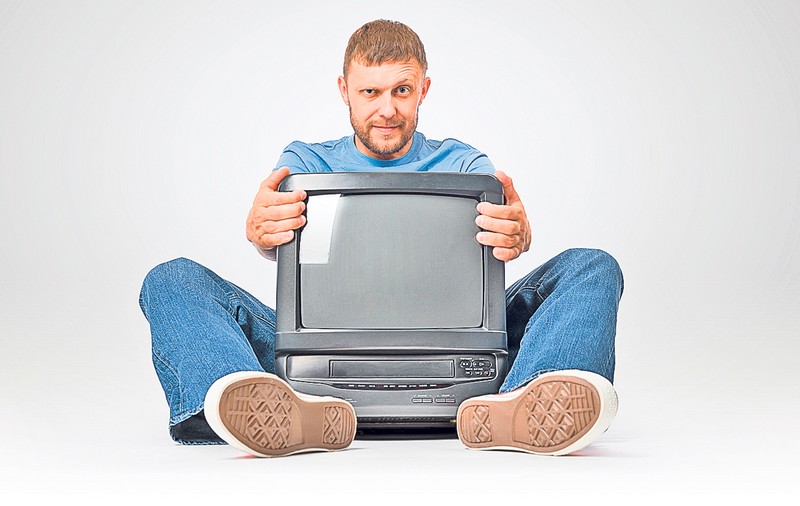 Pana de curent ţi-a ars televizorul? Obţii mai repede despăgubiri!