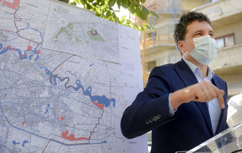 Nicușor Dan: ”Pe bucureșteni îi așteaptă o iarnă foarte grea”. Sistemul de termoficare va intra în reparații abia la primăvară, anunță noul primar al Capitalei