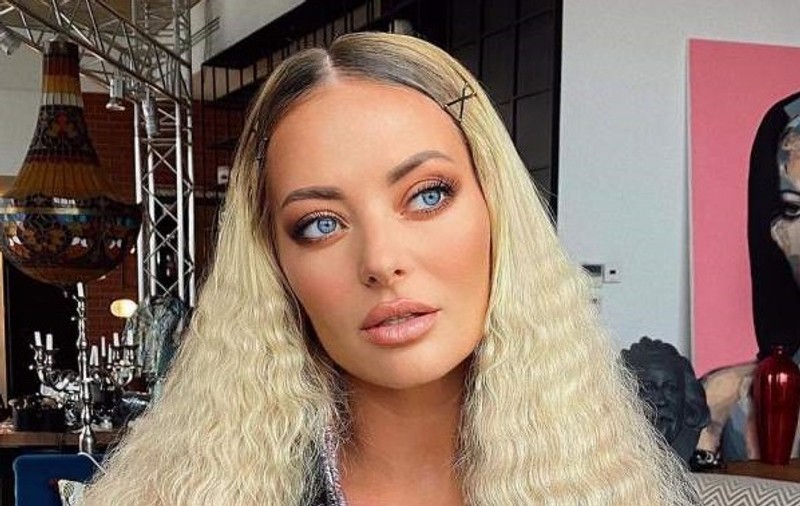 Cum arată Delia în costum de baie, la 39 de ani. Artista și-a surprins fanii cu noua apariție