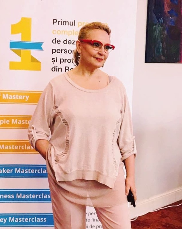 Ritualul pe care Mihaela Tatu îl are în fiecare dimineață: „Ca să am o stare de bună dispoziție”. Locuiește la Oradea