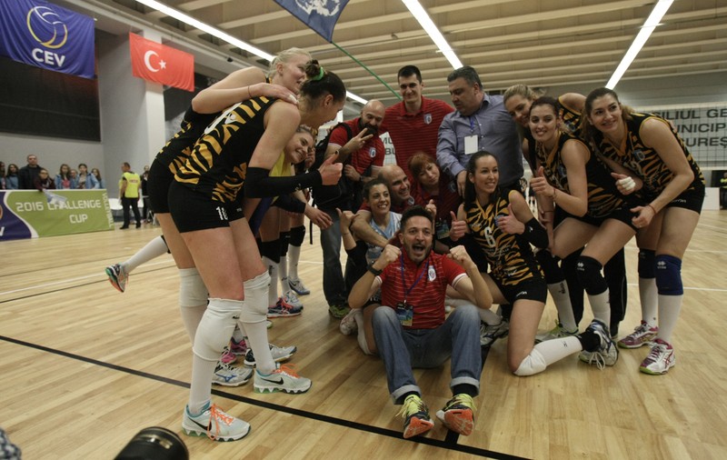 Oficial! CSM București va juca finala Cupei Challenge la volei feminin într-o sală care nu are încă aviz ISU!