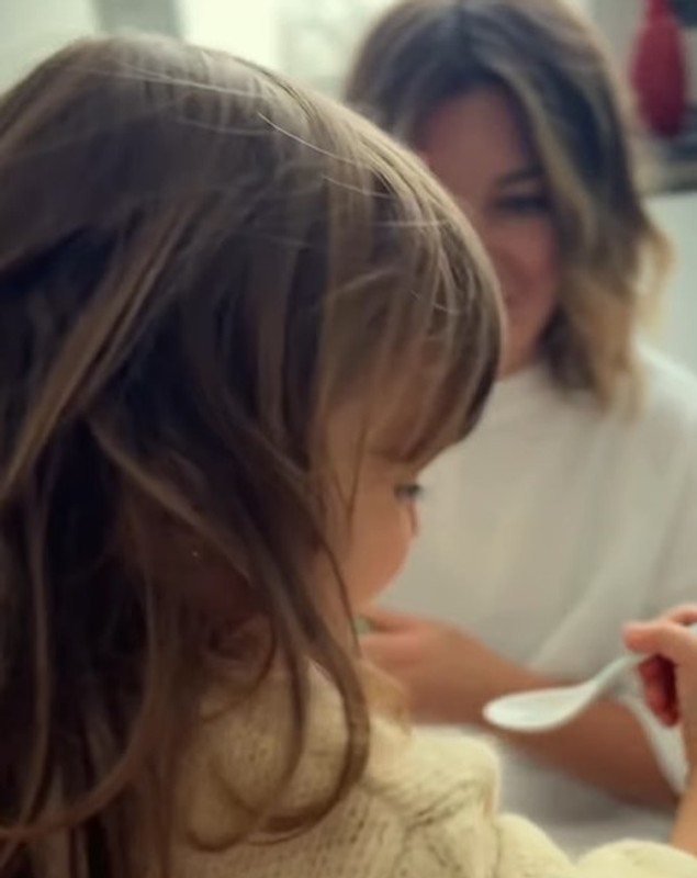 Noi imagini adorabile cu fiica lui Smiley și a Ginei Pistol. Cum arată camera lui Josephine