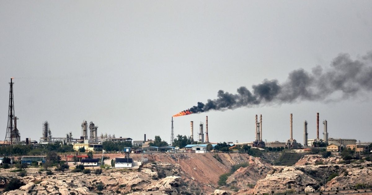 Vedere generală a portului terminalului petrolier Kharg Island, la 25 km de coasta iraniană din Golful Persic și la 483 km nord-vest de Strâmtoarea Hormuz, în Iran, pe 12 martie 2017