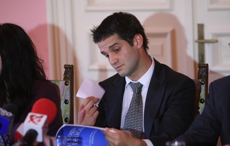 GALERIE FOTO / Căpitan la 34 de ani! Chivu, prima aniversare ca ”pensionar”!
