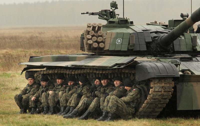 NATO trimite mai multe trupe în Afganistan