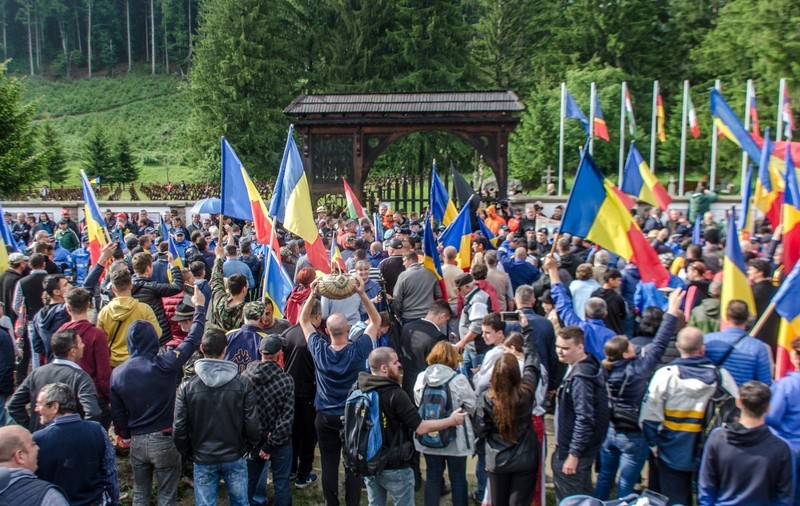 Carmen Dan: La Valea Uzului a fost o mobilizare a radicalilor din ambele părți. Disturgerea porților cimitirului investigată de Parchet
