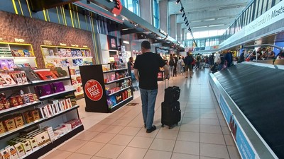 Mafia duty-free-urilor din Aeroportul Otopeni: Ce s-a ales de dosarele șmecherilor care cereau șpăgi de până la 22 de milioane de euro pentru spațiile comerciale