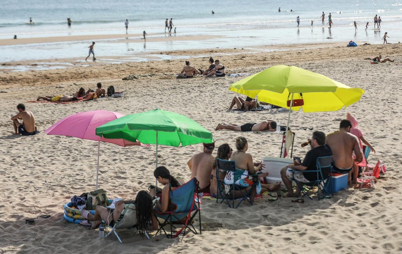 Francezilor li se recomandă să evite vacanțele în Spania și Portugalia. Ministru: „Este un sfat prudent”
