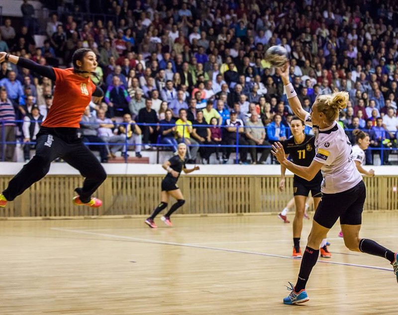 Dunărea Brăila învinge campioana Europei, în fața unei săli arhipline! Bombă în Liga Națională feminină de handbal / FOTO
