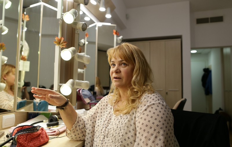 Anca Sigartău: "S-a dus unul dintre cei mai mari regizori!". Actrița a lucrat cu regizorul Alexandru Darie