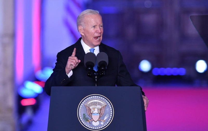 Biden acuză petroliștii pentru prețurile mari ale carburanților: „Exxon a făcut mai mulți bani decât Dumnezeu”