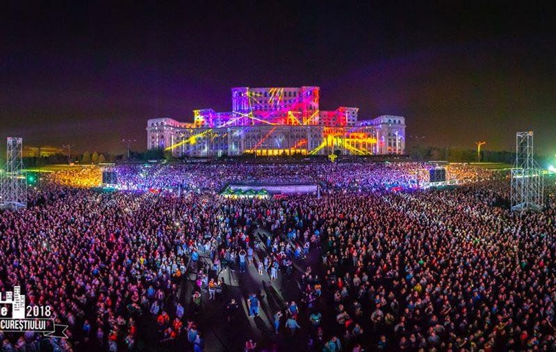 GALERIE FOTO| Peste 200.000 de persoane au participat la Zilele Bucureștiului