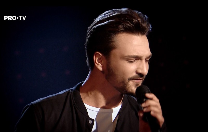 Eduard Malareu, Ed Sheeran de pe scena de la Vocea României. A interpretat piesa „Perfect”