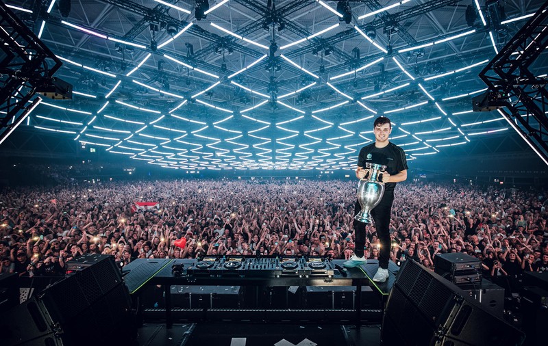 Celebrul DJ olandez Martin Garrix va compune imnul Euro 2020