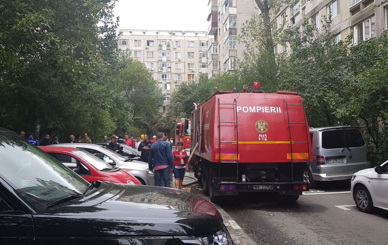 Incendiu în Sectorul 6. O persoană a decedat