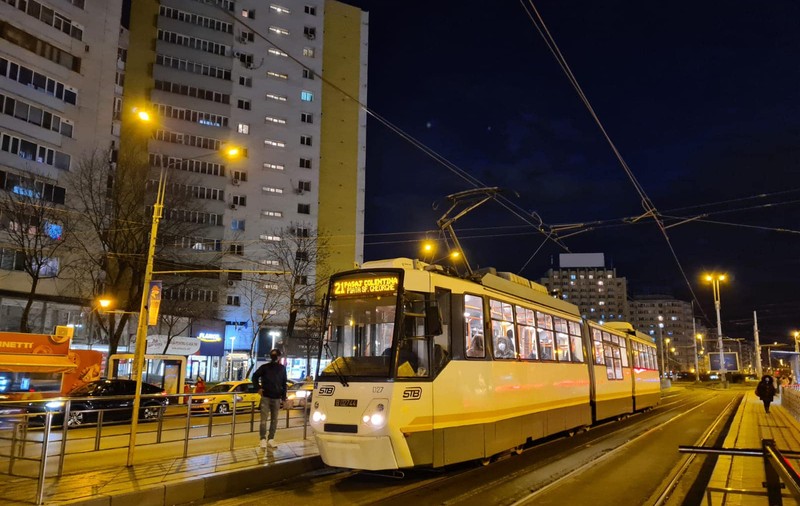 Două depouri STB funcționează la întreaga capacitate, anunță Nicușor Dan