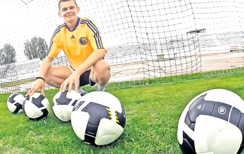 Unde joacă Fabian Himcinschi. ”Ibrahimovic de România” a ajuns în Liga a V-a
