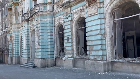 Clădire devastată în Harkov