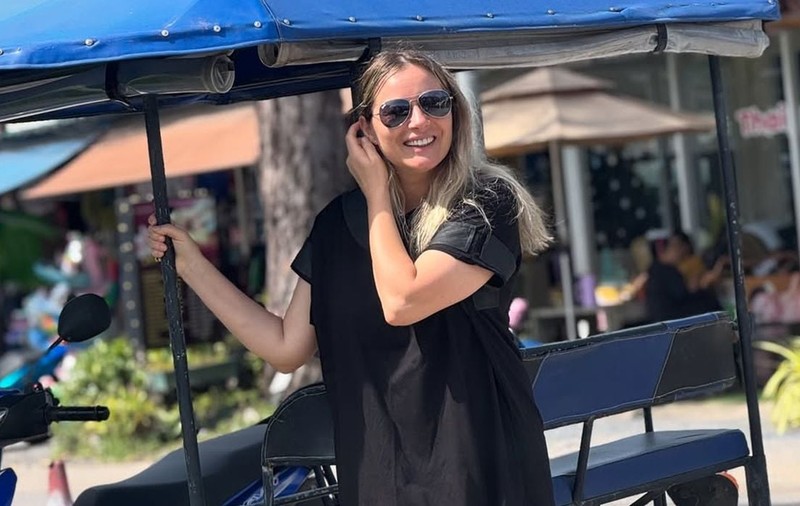 Alături de ce vedete petrece Laura Cosoi de 1 mai 2026: „Zâmbesc doar când mă gândesc ce bine ne va fi”