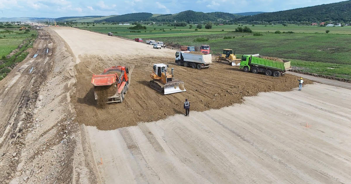 Autostrada Unirii A8 - Lotul 1 Targu Mures - Miercurea Nirajului