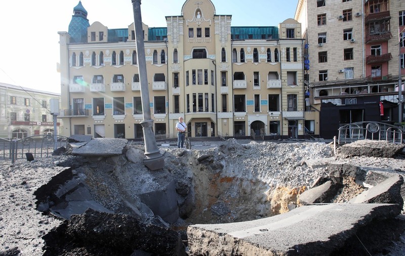 LIVETEXT Război în Ucraina, ziua 185 | Cartier istoric din Harkov, lovit de o rachetă rusească