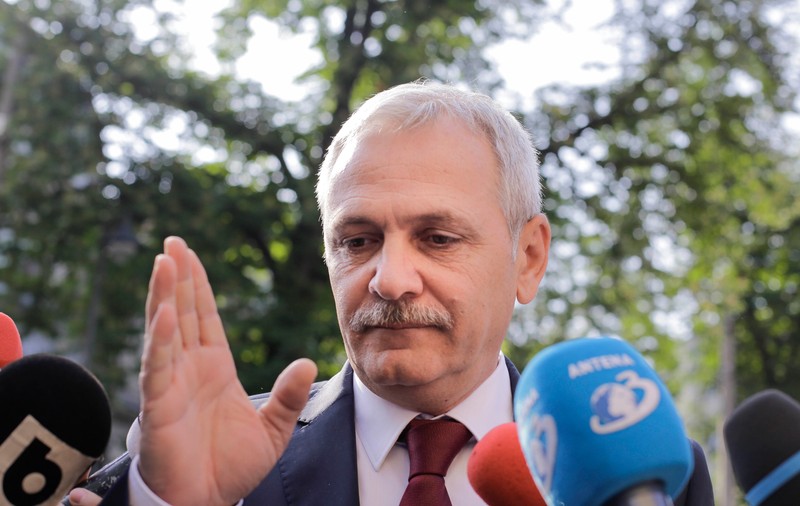 Dragnea, nervos când este întrebat de condamnare: "Înţeleg preocuparea ta, să dormi liniştită noaptea"