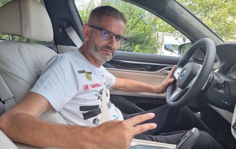 Motivul pentru care Daniel Onoriu divorțează. Soția lui, Isabela, a spus toată povestea. „Eu nu am cum să îl susțin pe el în nebunia asta”