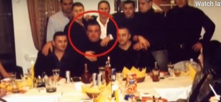 Ioan Clămparu, alături de „locotenenții” lui. Captură: Știrile PRO TV
