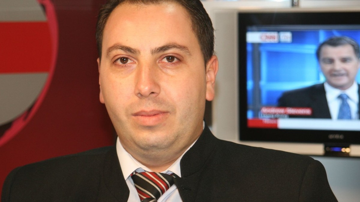 Tiberiu Condrea a cerut ajutor cu doar câteva zeci de ore înainte să moară. Cunoscuții fostului jurnalist sunt șocați! “Era un om mândru și integru”