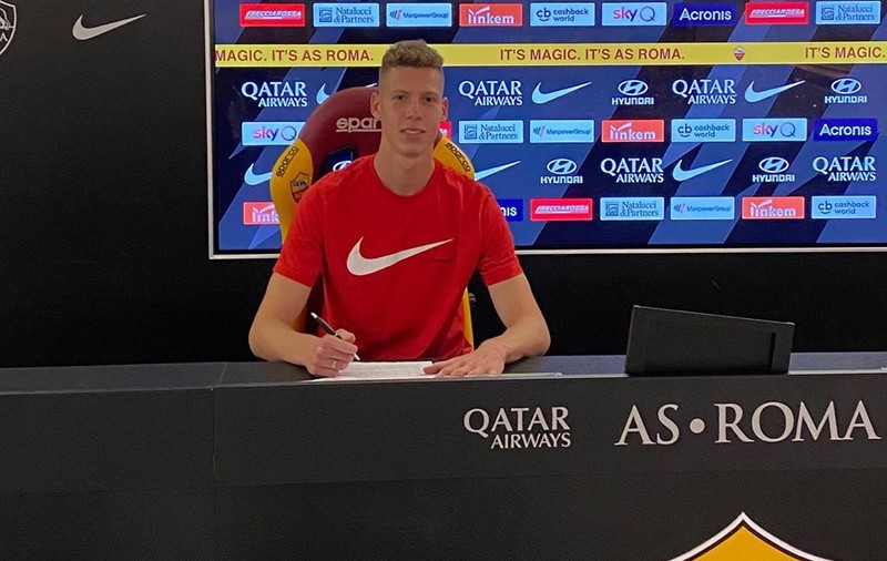 Un tânăr fotbalist israelian cu origini românești a semnat cu AS Roma: “Seamănă cu Dzeko!”. FRF l-ar vrea în tricoul Naționalei