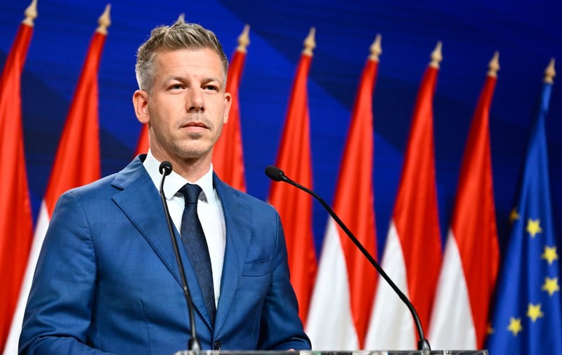 Péter Magyar susține că Fidesz se destramă. Fostul ministru Péter Szijjártó ar fi primit oferta de a conduce producătorul auto chinez pentru care a făcut lobby