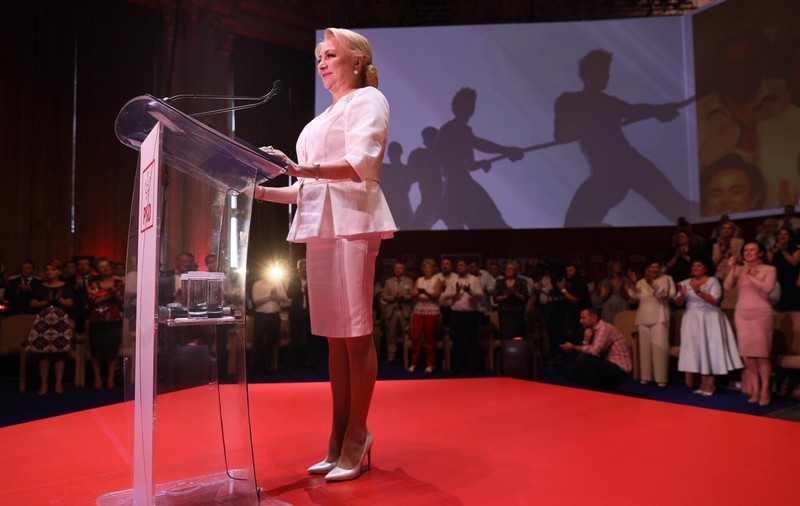 Cum o văd membrii PSD pe Viorica Dăncilă în cursa pentru prezidențiale: “Îl bate pe Iohannis cum l-a bătut Iohannis pe Ponta!”