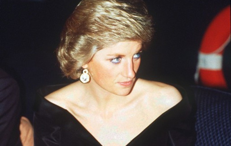Lady Diana își dorea un rol ca al lui Whitney Houston. A vrut să joace în continuarea filmului ”The Bodyguard” 