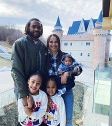 Toată familia