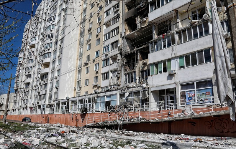 LIVETEXT Război în Ucraina, ziua 63 | Apel disperat din subsolul uzinei Azovstal din Mariupol: „Rămânem fără apă și fără hrană”