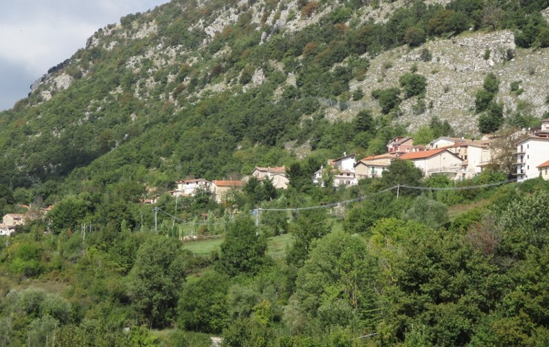 Sărbătoare într-un sătuc italian, după nașterea primului copil din ultimii 30 de ani: „La doar nouă luni, e celebră”