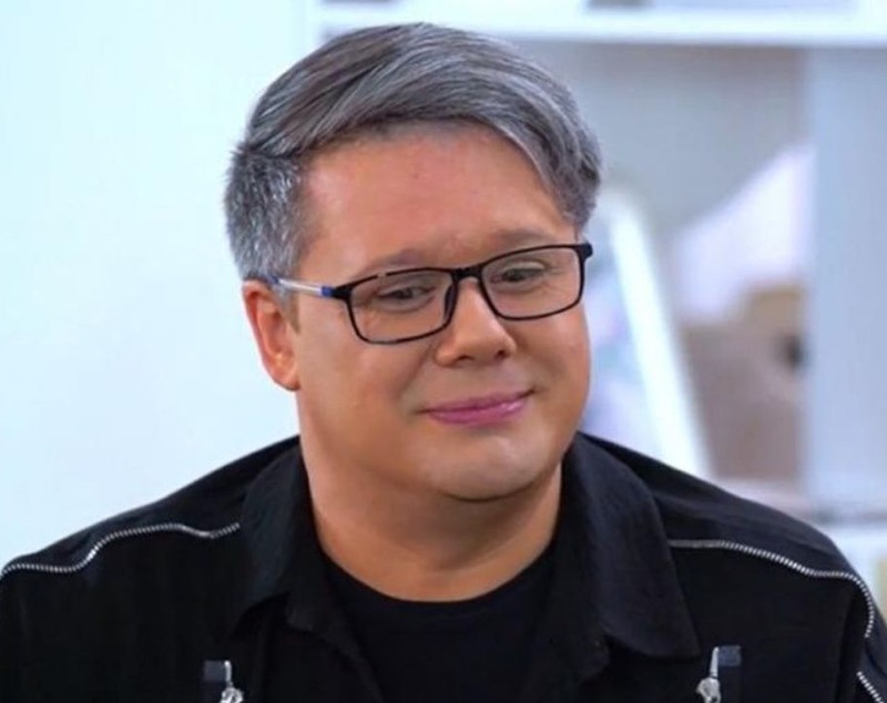Imagine emoționantă cu Fuego, alături de mama și bunica lui. „Am ajuns ieri acasă. Ele îmi sunt parte din inimă”