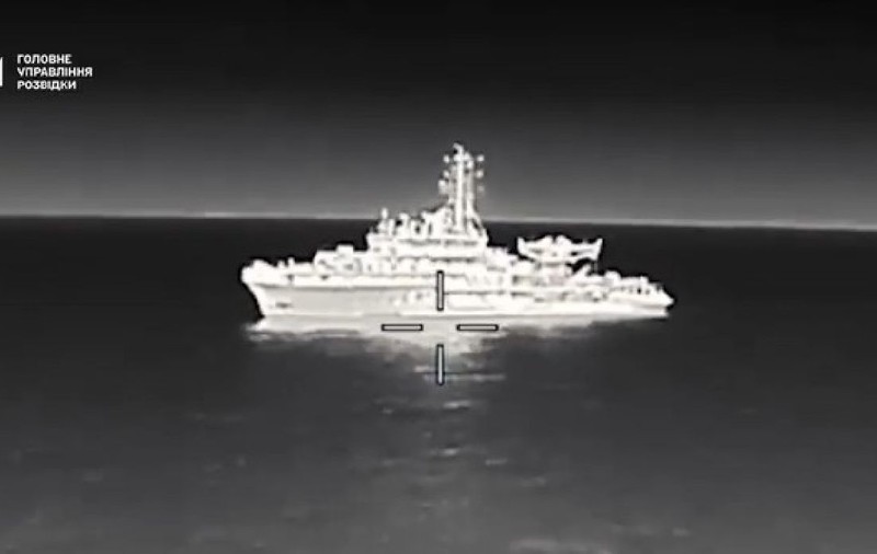 Navă de 60 de milioane de dolari a Rusiei, lovită în plin de o dronă ucraineană. Moscova are doar 4 asemenea nave
